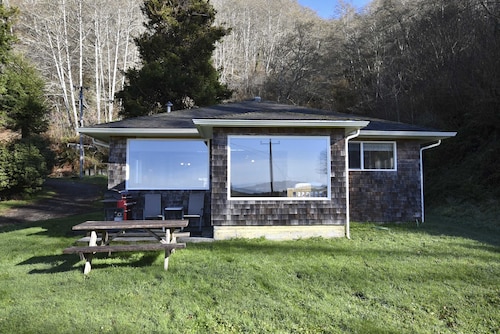 Redwood National And State Parks Hotels From Prairie Beach Home Beautiful Farm Setting Wth Ocean Views Access