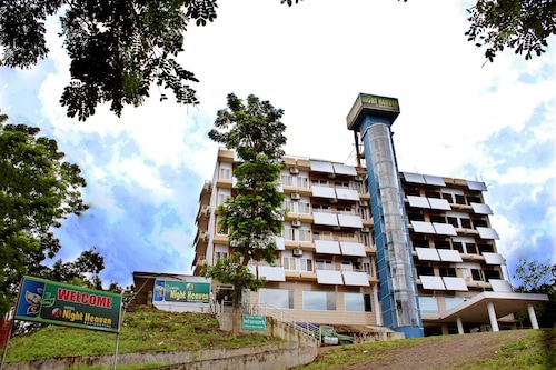 Best 3 Star Hotels Chittagong In From Wotif Hotel Night Heaven
