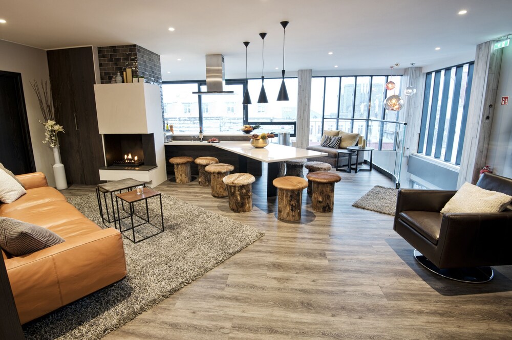 B14 Apartments Rooms Reykjavik 2019 Hotel Prices Expedia Co Uk Hotel Front Featured Image