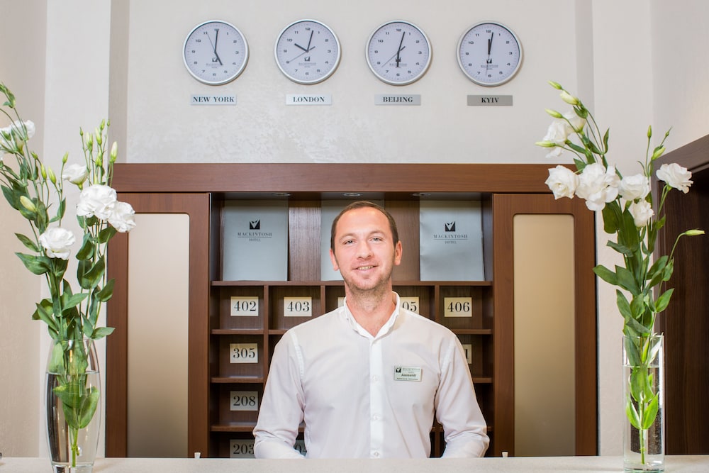 Photo - Mackintosh Hotel