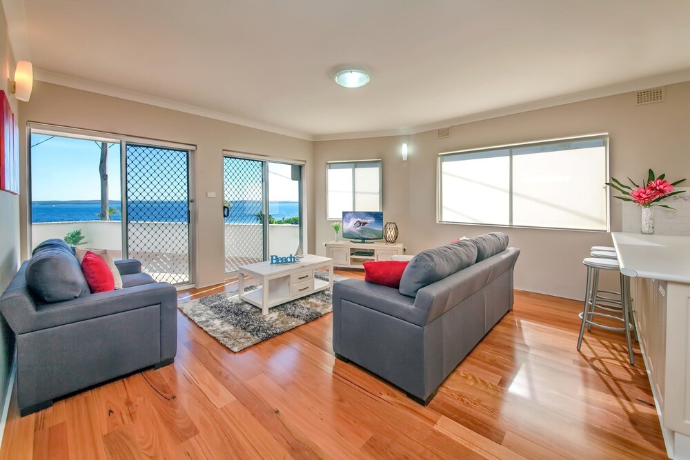 Bayview Towers, Unit 1/15 Victoria Parade