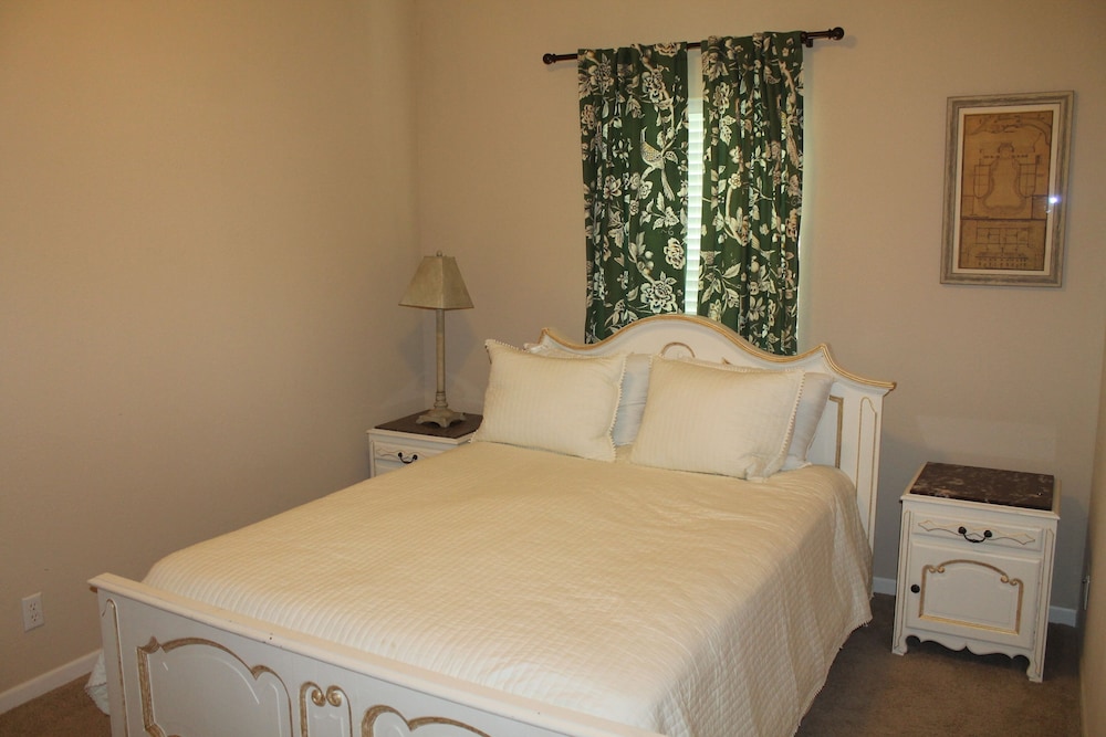 Quiet, Waterfront House with Boat Access Near Jourdan River! Bay St