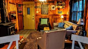 TV, fireplace, DVD player