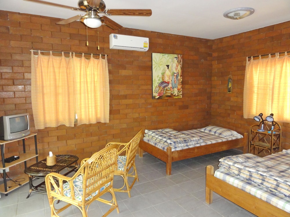 Khoom Kam Kaew Farm Resort Reviews Photos Rates - 