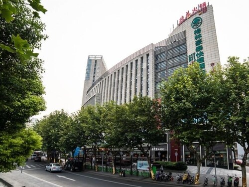 Hotels Near Tinglin Park Kunshan Find Cheap 14 Hotel - 