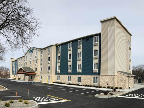 Hotels Near Twin River Providence Top 10 By Woodspring Suites Providence