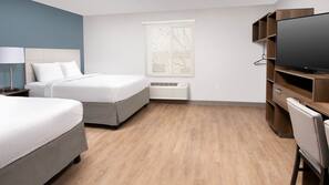 Desk, iron/ironing board, free WiFi, linens