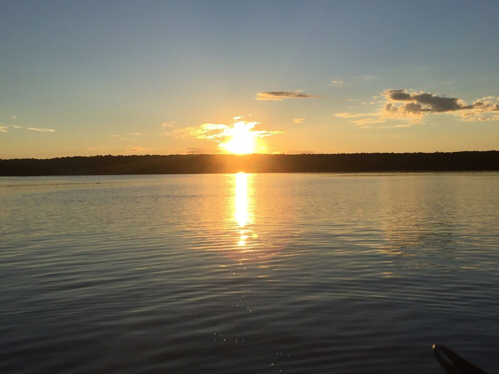Waterfront Lake House / Cabin on Crane Lake near Pickerel WI see our