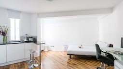Stylish, Modern Chelsea Studio
