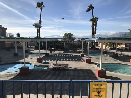 Great Place to stay Desert Rain Spa Hotel near Desert Hot Springs