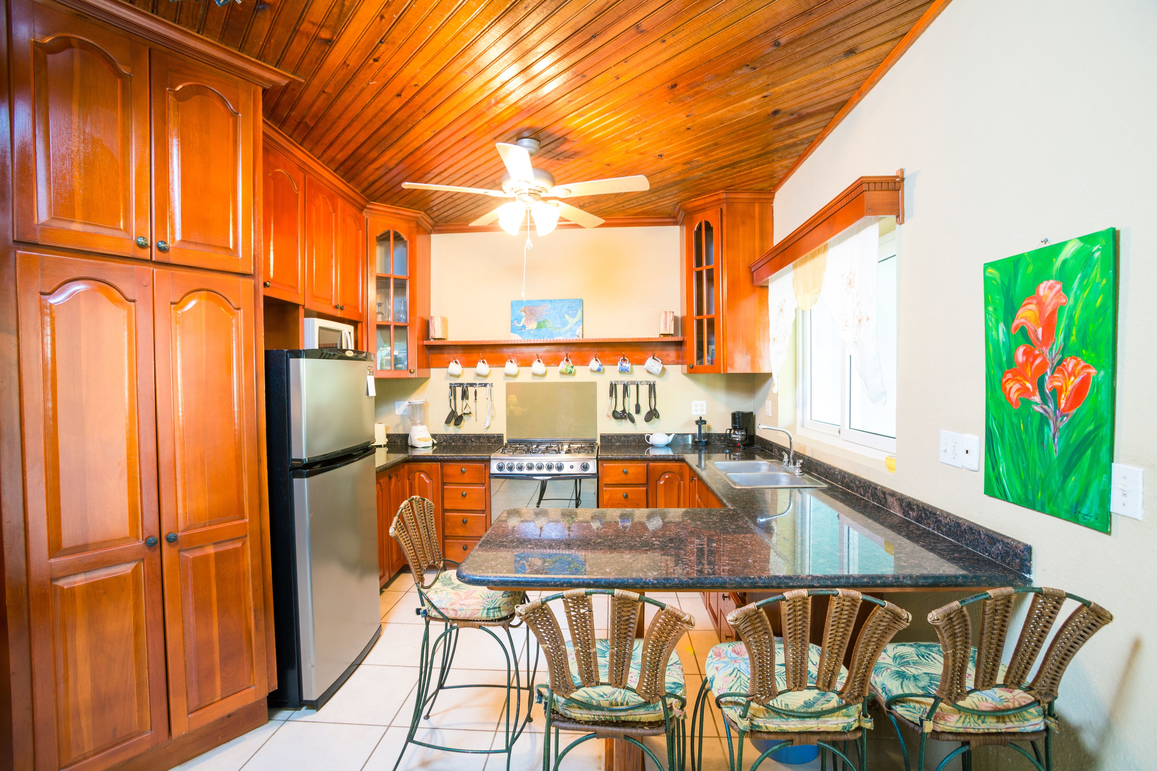 Sueno Caribe Sunset Villas 8B in Roatan, Honduras