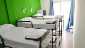 Free WiFi, linens