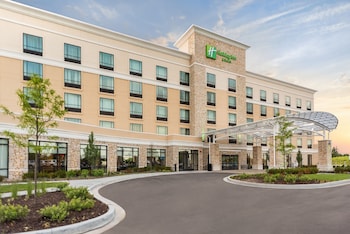 Holiday Inn & Suites - Joliet Southwest