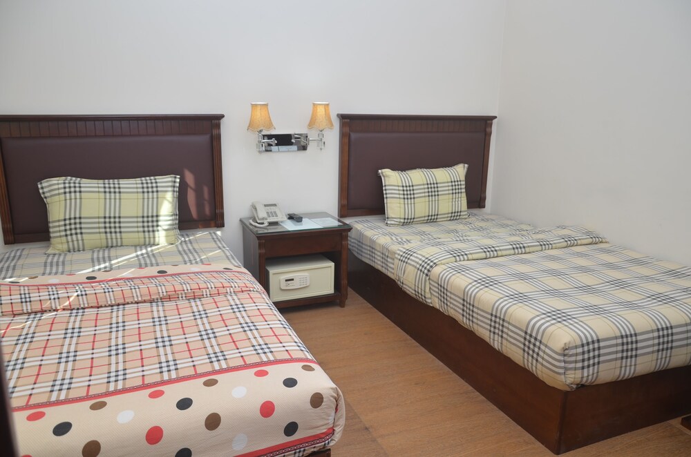 La Rose Hotel Deals & Reviews (Sylhet, BGD) Wotif