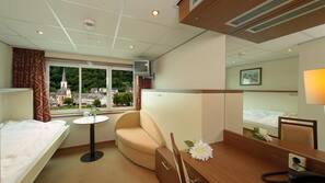 Een kluis op de kamer, een bureau, gratis wifi