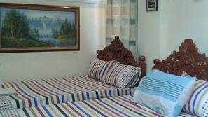 Desk, iron/ironing board, rollaway beds, free WiFi