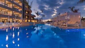 7 piscinas al aire libre, sombrillas, tumbonas