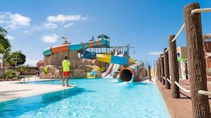7 piscinas al aire libre, sombrillas, tumbonas