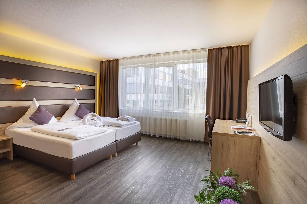 Michel Hotel Russelsheim Frankfurt Airport In Frankfurt Expedia