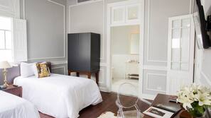 In-room safe, desk, iron/ironing board, free cots/infant beds