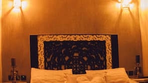 Premium bedding, free WiFi