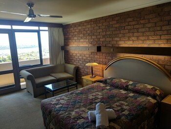 Hillcrest Merimbula Deals Reviews Merimbula Aus Wotif - 