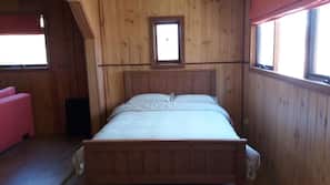 Premium bedding, free WiFi, wheelchair access