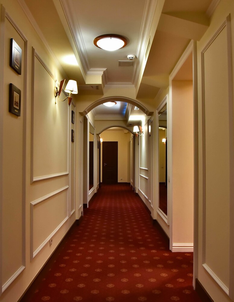 Foto - 7 Sky Hotel Klinicheskaya Street (2d entrance)