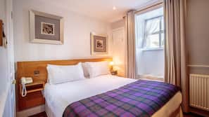 Individually furnished, desk, free WiFi, linens