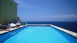 Outdoor pool, sun loungers