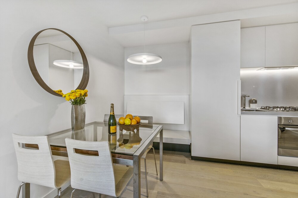 Serviced Apartments Melbourne - Empire