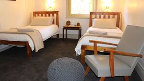 Free WiFi, linens