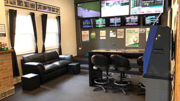 Sports Bar