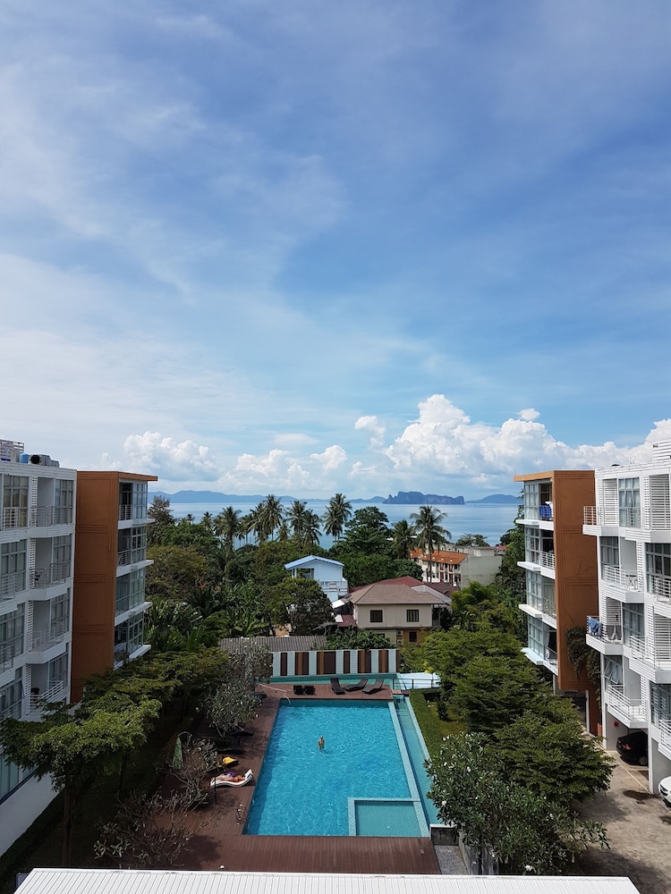 Enjoy Krabi and Relax in Klong Muang Beach, Thailand