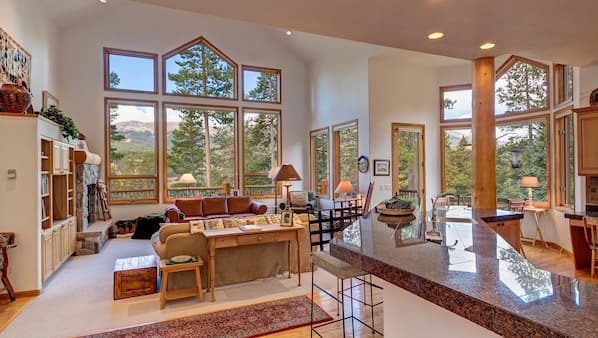 4 bedrooms, linens