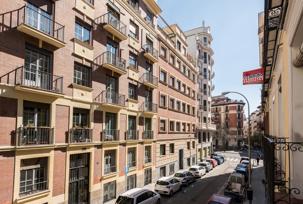 Sevilla City Center: 2019 Room Prices , Deals & Reviews ...