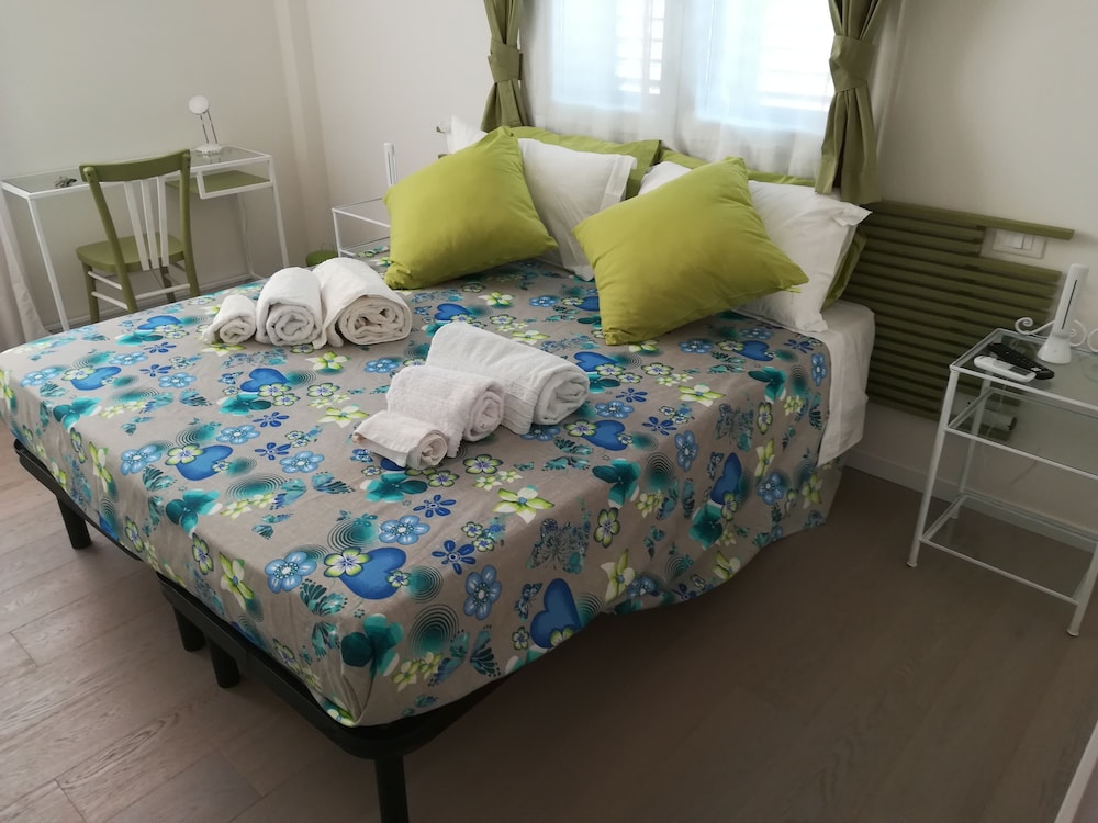 Foto - Ramo Rosso di Paolo Natalini