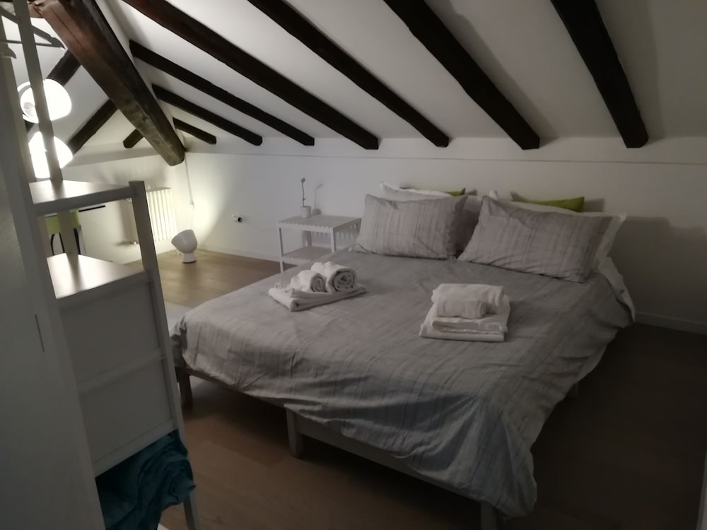 Foto - Ramo Rosso di Paolo Natalini