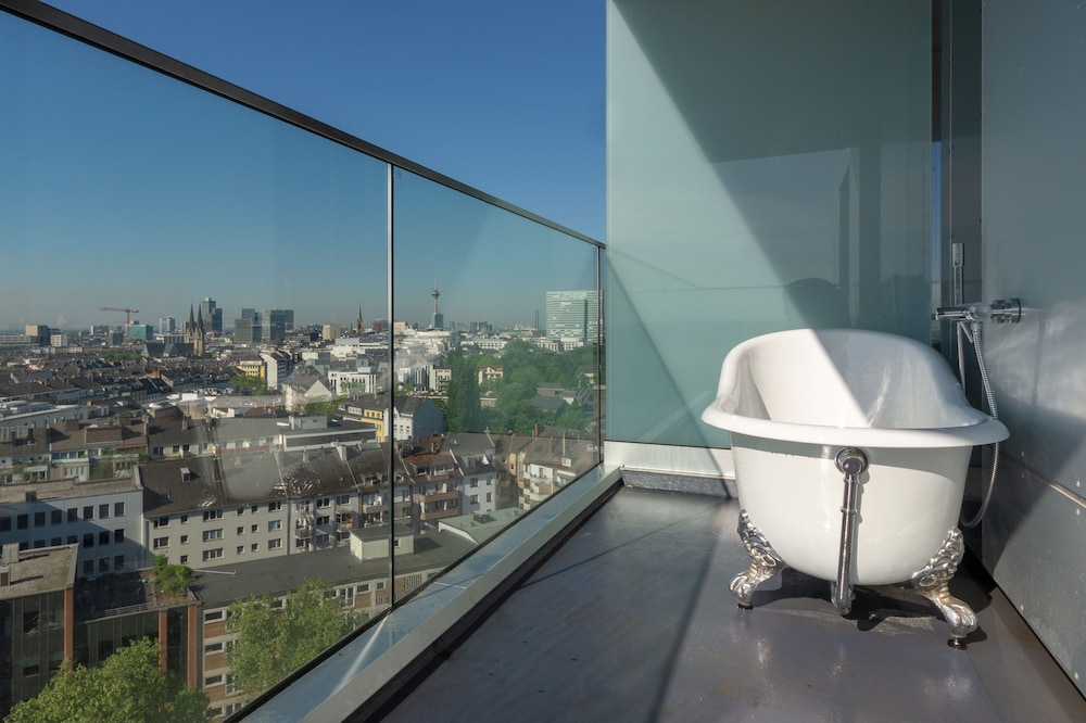 25hours hotel duesseldorf das tour