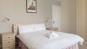 2 chambres, fer et planche à repasser, Wi-Fi gratuit, draps fournis