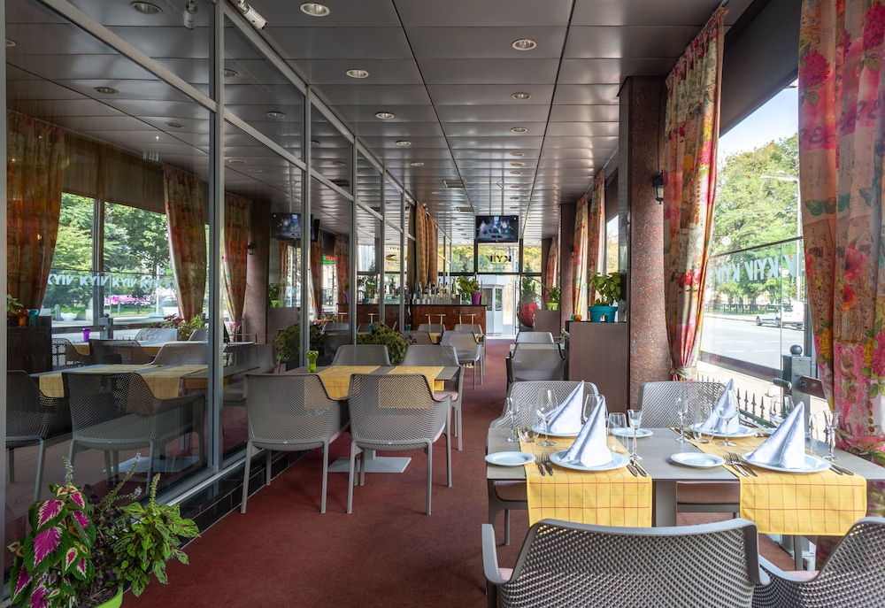 Photo - Hotel Kyiv