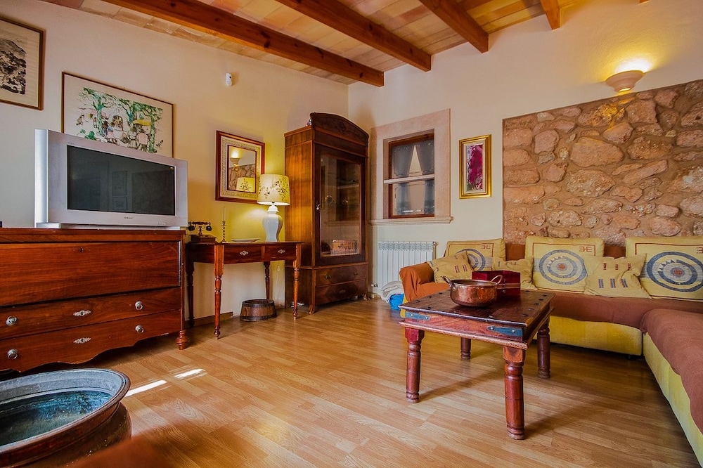 Photo - Can Pascolet