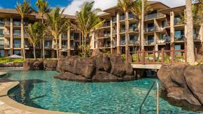 2 outdoor pools