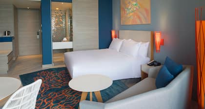 Holiday Inn Resort Vana Nava Hua Hin, an IHG Hotel