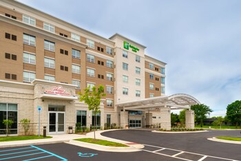 Holiday Inn Hotel & Suites Farmington Hills - Detroit NW