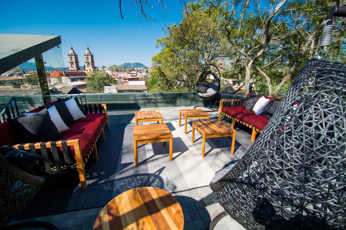 Valle de Bravo Mexico Hotel | La Casa Rodavento Rooftop