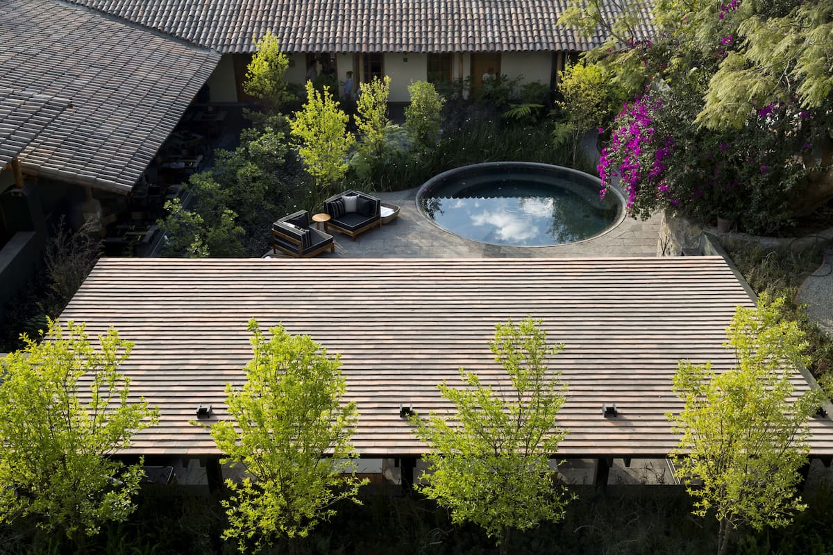 Valle de Bravo Mexico Hotel | La Casa Rodavento Pool