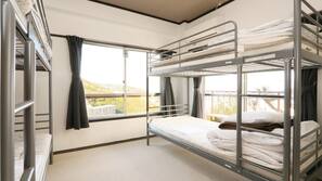 Iron/ironing board, free WiFi, linens