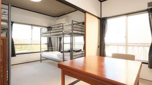 Iron/ironing board, free WiFi, linens