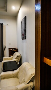 Khaolak Home Thong Deals Reviews Takua Pa Tha Wotif - 